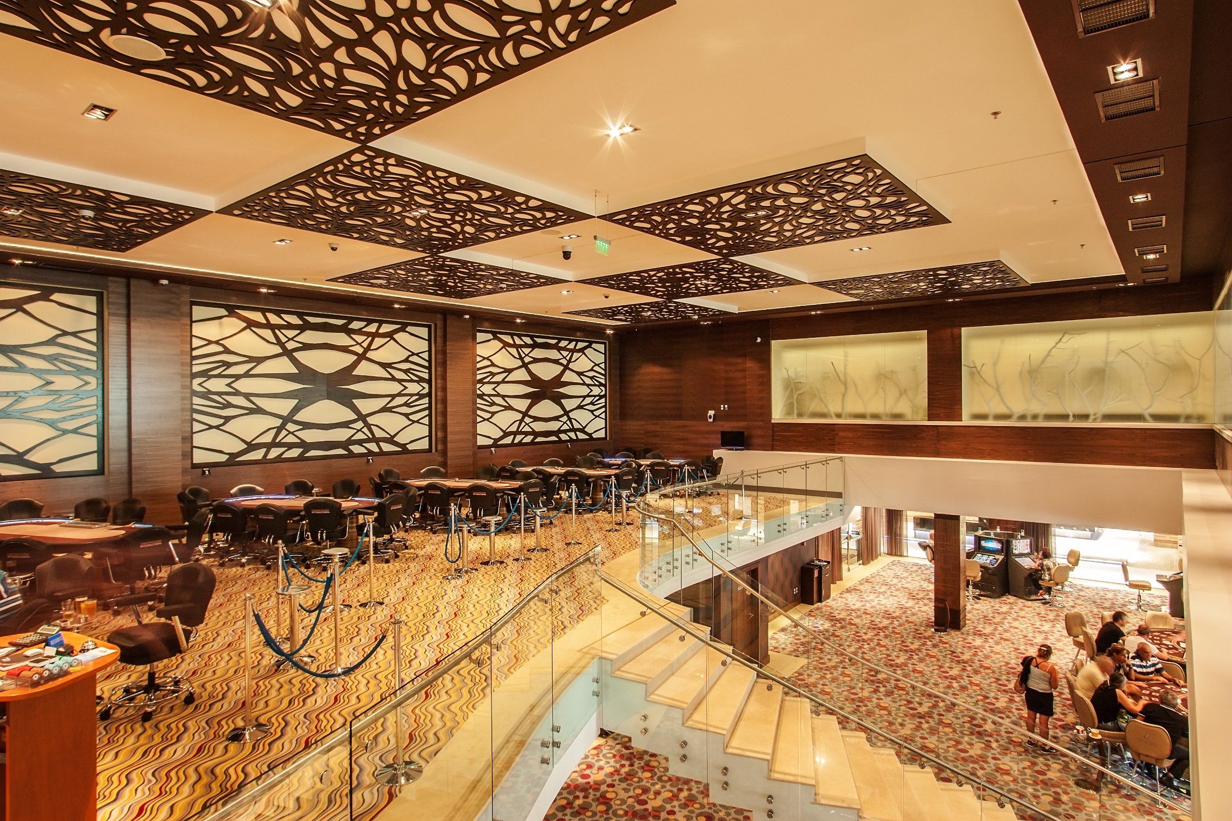 INTERNATIONAL_CASINO_TOWER__HOTEL_NISIPURILE_DE_AUR_BULGARIA_AIR_TOUR_TRAVEL